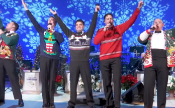 The Christmas Can-Can: A Holiday Comedy That Never Fails to Make You Laugh %%random%%