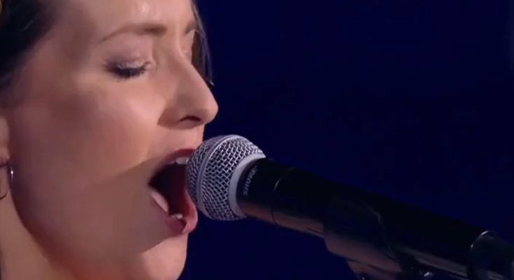This Singer’s Whitney Houston Cover Left Judges Speechless and the Crowd in Awe %%random%%