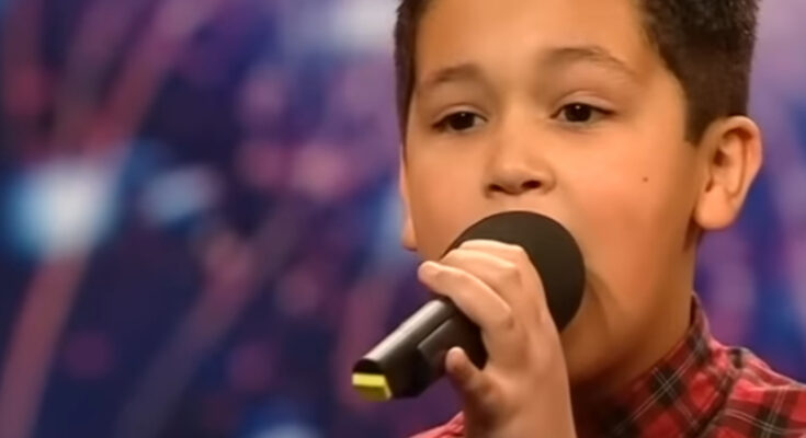 SIMON STOPPED HIM! Teenager Sings WRONG Song—Then Blows Judges Away With A Shocking Switch! Watch the full video in comments 👉 – realnewsz13